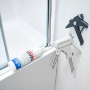 Jak uszczelnić kabinę prysznicową z brodzikiem