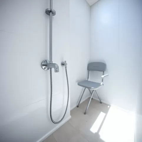 Wysokość baterii prysznicowej dla niepełnosprawnych